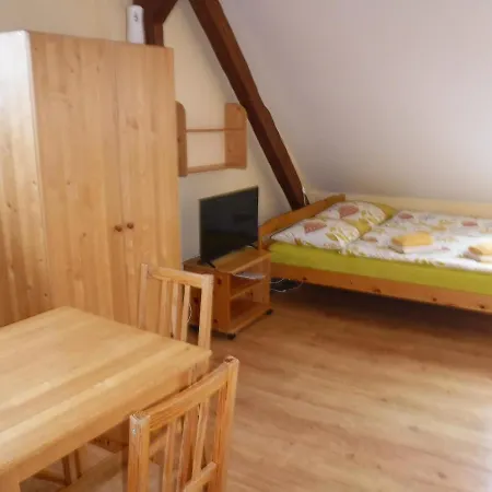 Farma Zahradnice Farm stay Olbramovice (Benesov)