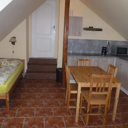 Farma Zahradnice Farm stay Olbramovice (Benesov)